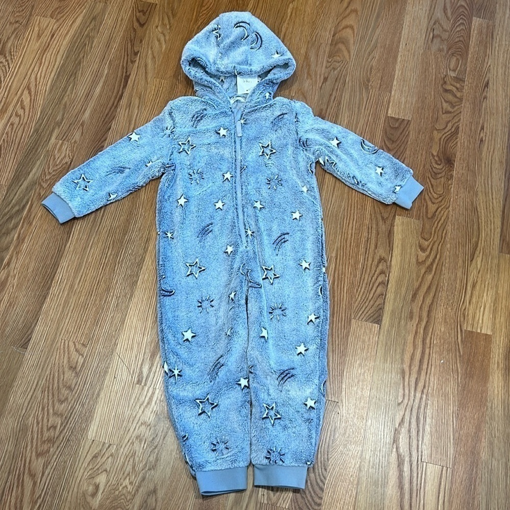 New M&S glow in the dark shooting stars hooded fleeece full zip up size 4-5 year